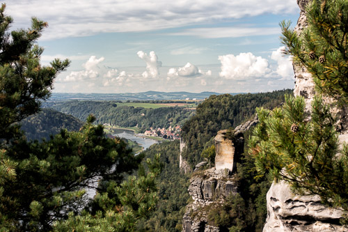 Wartturm im Elbtal